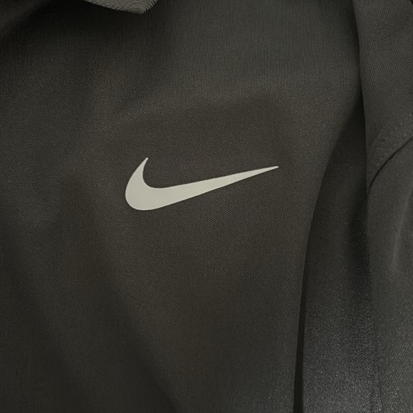 Nike Golf Black DriFit - Picture 2 of 3